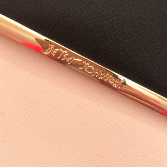 Betsey Johnson Purse - Picture 2 of 7